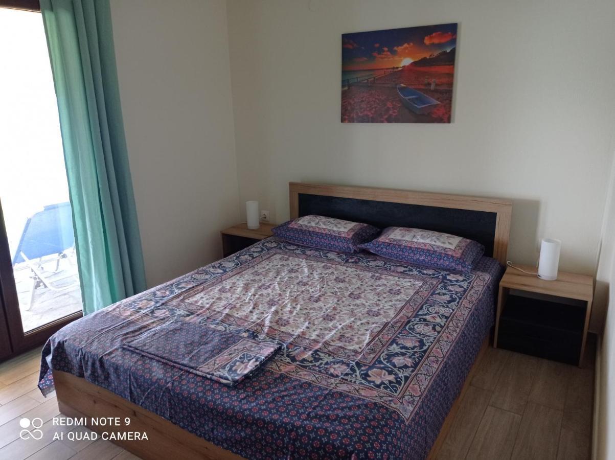 Sunset Apartment 에파노미 외부 사진